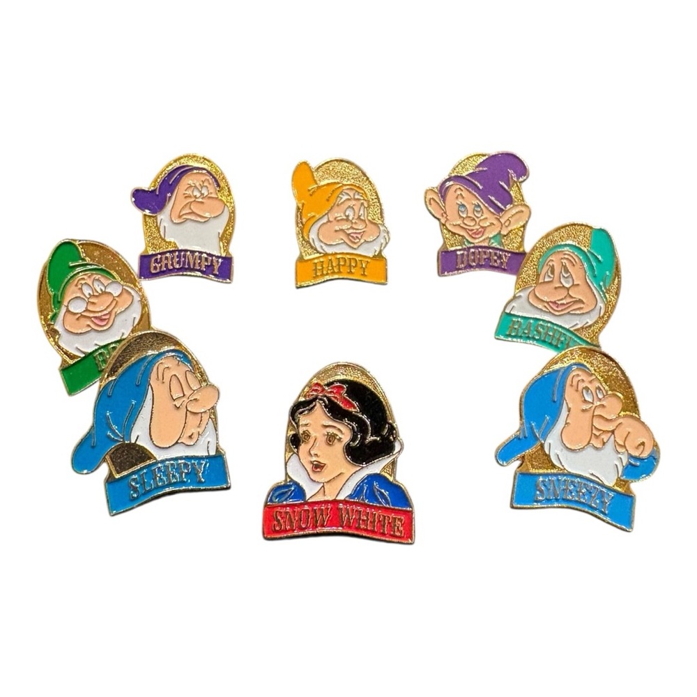 Disney VTG Snow White & Seven Dwarfs Full Pin Set Taiwan Enamel 8-Piece J12
